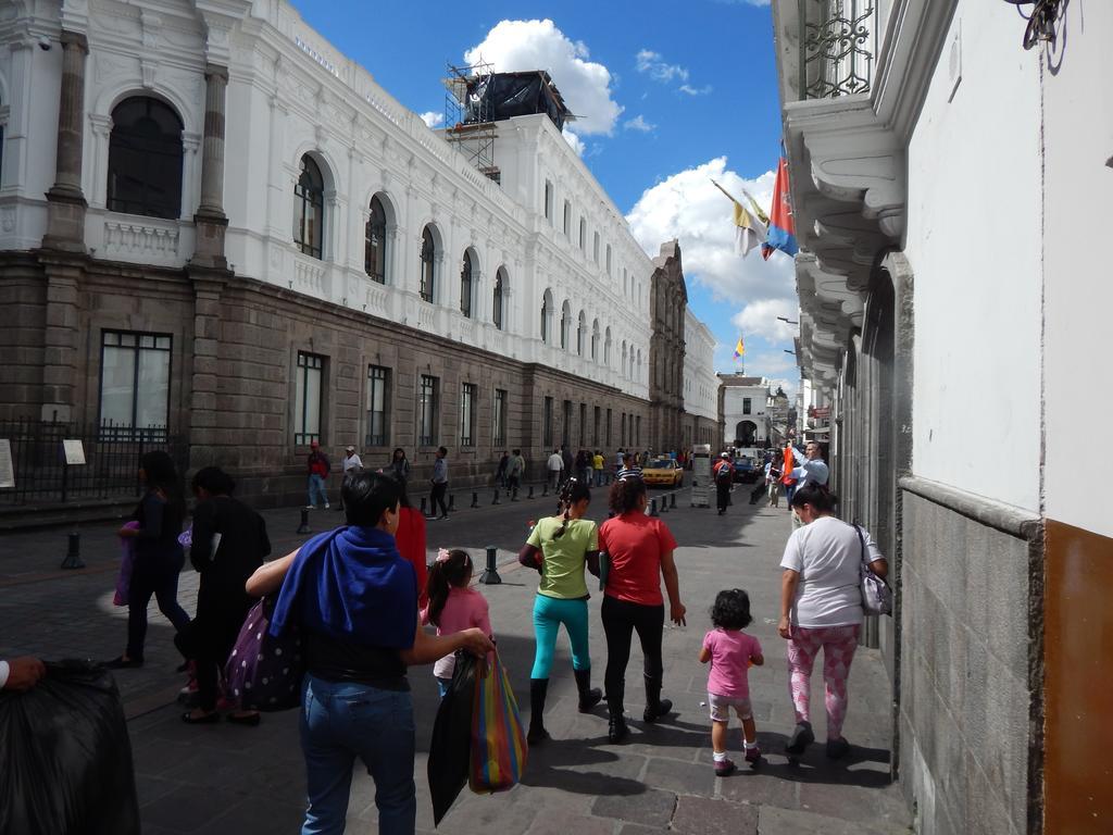 Departamento Quito Historico Apartment Exterior photo